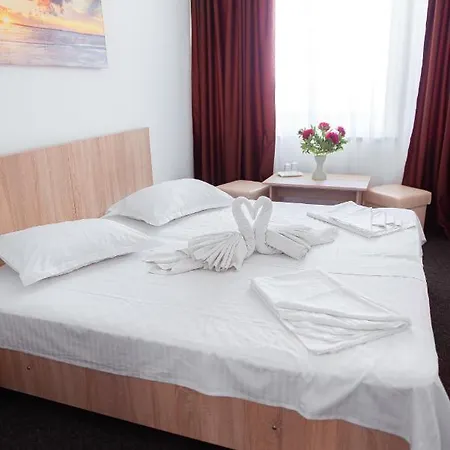 Nadia Отель Эфорие Норд