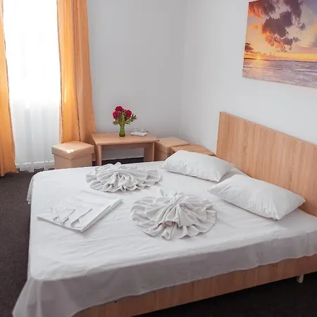 Nadia Hotel